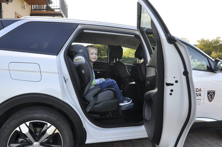 KneeGuardKids 4 Car Seat Footrest
